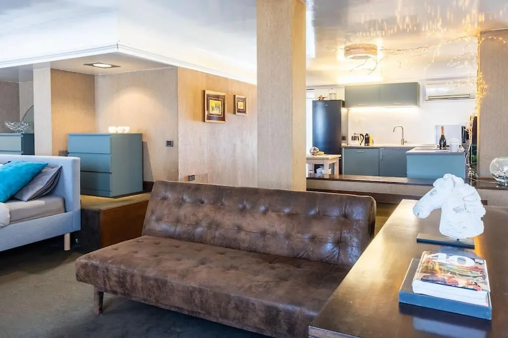 Attico Di Lusso Con Terrazzo A 10 Minuti Dal Duomo Apartment Milan Italy