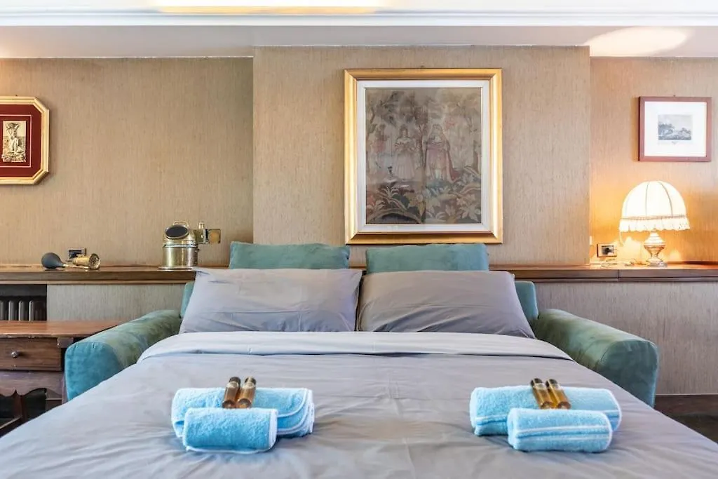 Attico Di Lusso Con Terrazzo A 10 Minuti Dal Duomo Apartment Milan